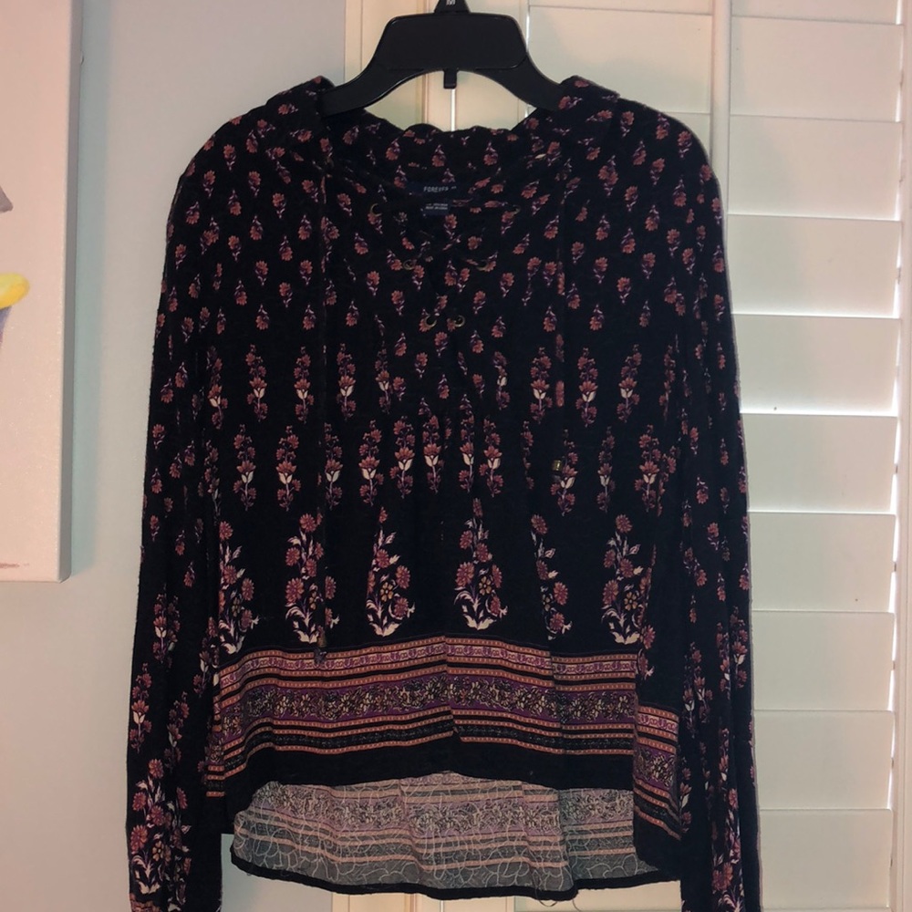 Forever 21 patterned top